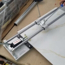 Bàn cắt gạch bằng tay RIOBY-QC 800 trợ lực