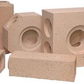 Gạch chịu lửa Sa mốt dị hình